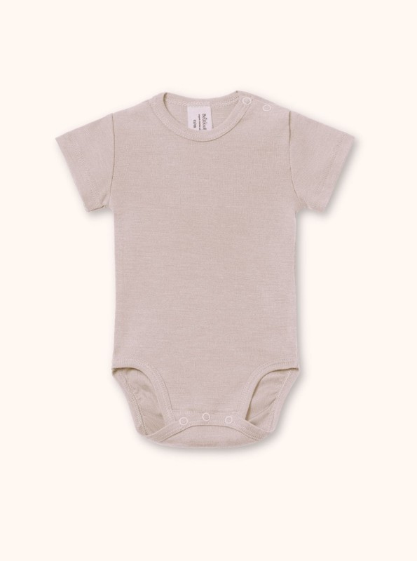 Body z krótkim rękawem z wełny merino i jedwabiu dla dzieci i niemowlat w kolorze beżowym, BeWoolly